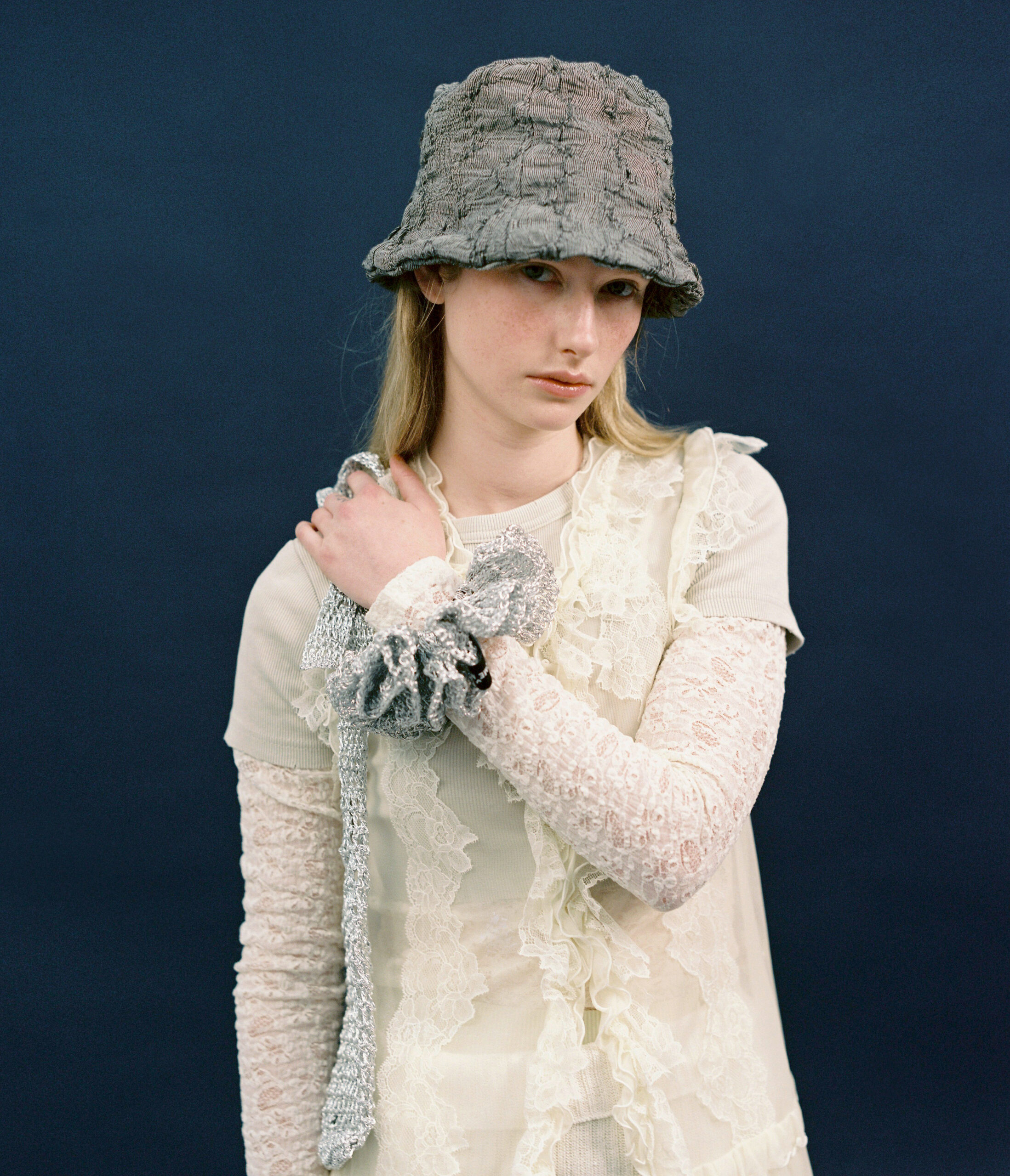 awesomeneeds_26ss_1_00058