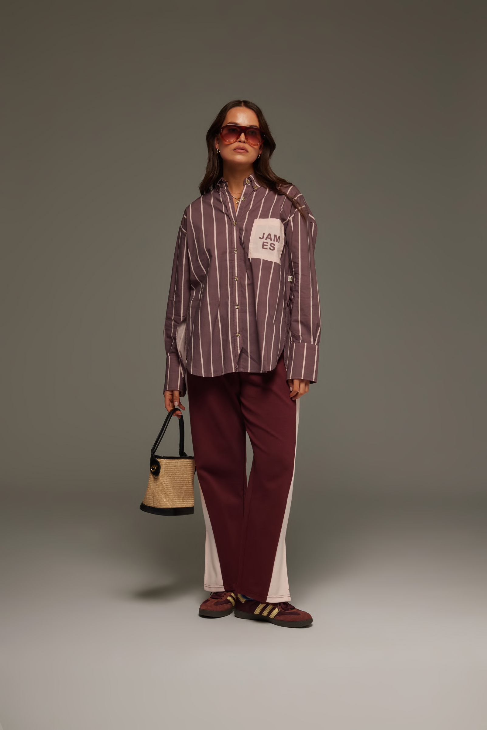 ARAMINTA JAMES 25HS&PF-117